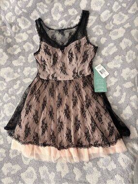 Women’s size 11 beige Tulle Dress with Black Lace Overlay
